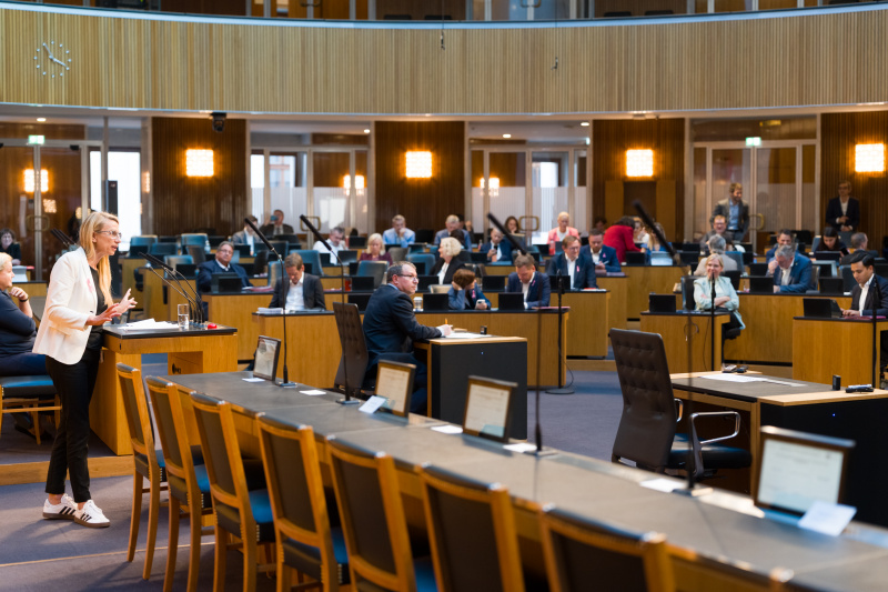 Am Wort: Nationalratsabgeordnete Juliane Bogner-Strauß (ÖVP)