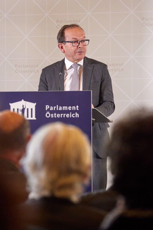 Eröffnungsworte Zweiter Nationalratspräsident Peter Haubner (ÖVP)