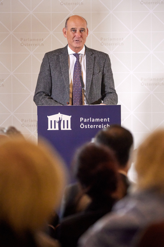 Grußworte Verleger des Verlages Herder Manuel Herder