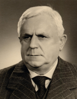 Portraitfoto von Georg Böhler