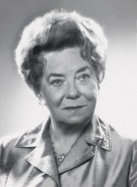 Portraitfoto von Dr. Dr. h.c. Hertha Firnberg
