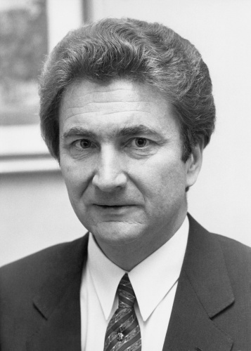 Helmut Klomfar