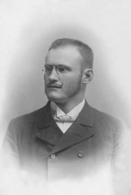 Portraitfoto von Ing. Friedrich Lackner