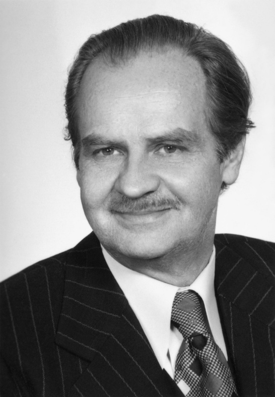 Walter Macher