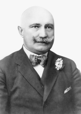 Portraitfoto von Rudolf Müller