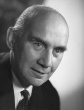 Portraitfoto von Dr. Arthur Mussil