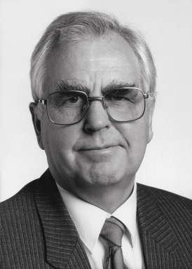 Portraitfoto von Dipl.-Ing. Dr. Harald Ogris