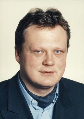 Portraitfoto von Dr. Helmut Prasch
