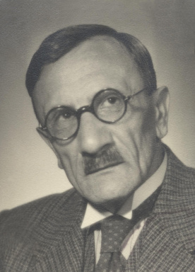 Portraitfoto von Ing. Ernst Winsauer