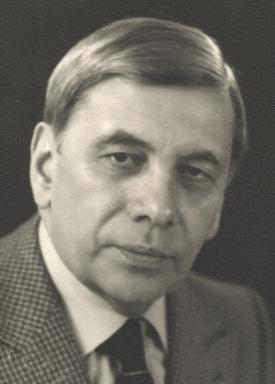 Portraitfoto von Dr. Alfred Gasperschitz
