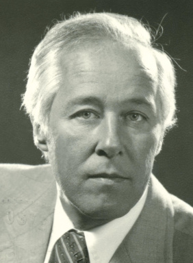 Portraitfoto von Dr. Johannes Gradenegger
