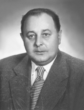 Portraitfoto von Max Jessner