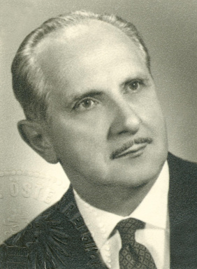 Portraitfoto von Karl Pfeffer