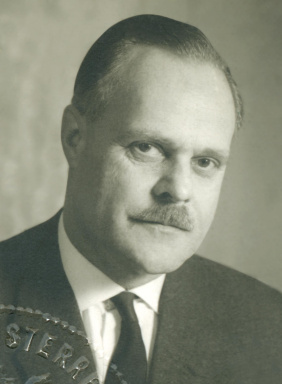 Portraitfoto von Dr. Theodor Piffl-Percevic