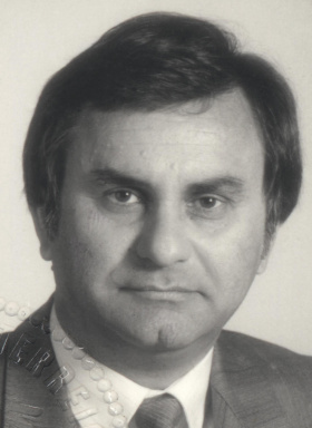 Portraitfoto von Walter Renner