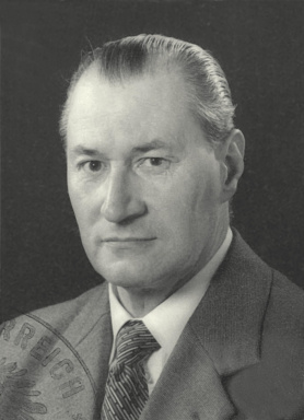 Portraitfoto von Kurt Stepancik