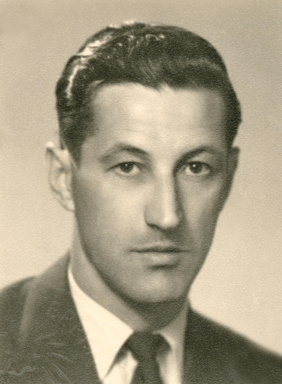 Portraitfoto von Dr. Franz Weber