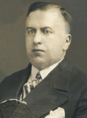 Portraitfoto von Dr. Karl Appel