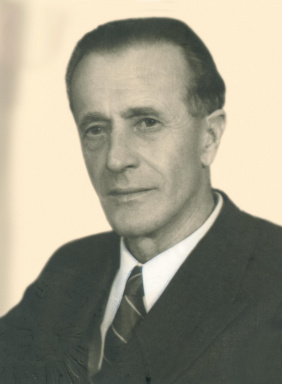 Portraitfoto von Hans Bögl