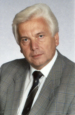 Portraitfoto von Günter Dietrich