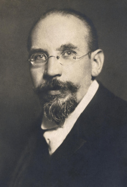 Portraitfoto von Dr. Friedrich Wichtl