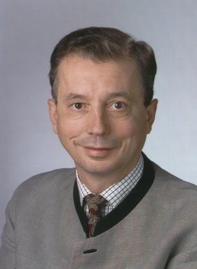 Portraitfoto von Dr. Vincenz Liechtenstein