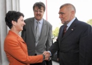 v.li. Barbara Prammer, Franjo Camba - Dolmetscher- Stjepan Mesic (kroatischer Staatspräsident).