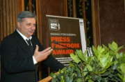 Preisträger Migjen Kelmendi, Journalist aus Prishtina/Kosovo