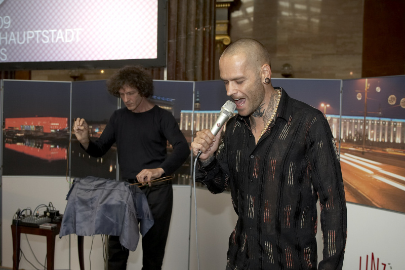 Live-Performance mit dem Instrument Theremin