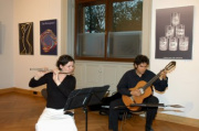 v.li. Jelena Mortigija-Reiter (Flöte), Javier Pacheco Silvestrini (Gitarre).