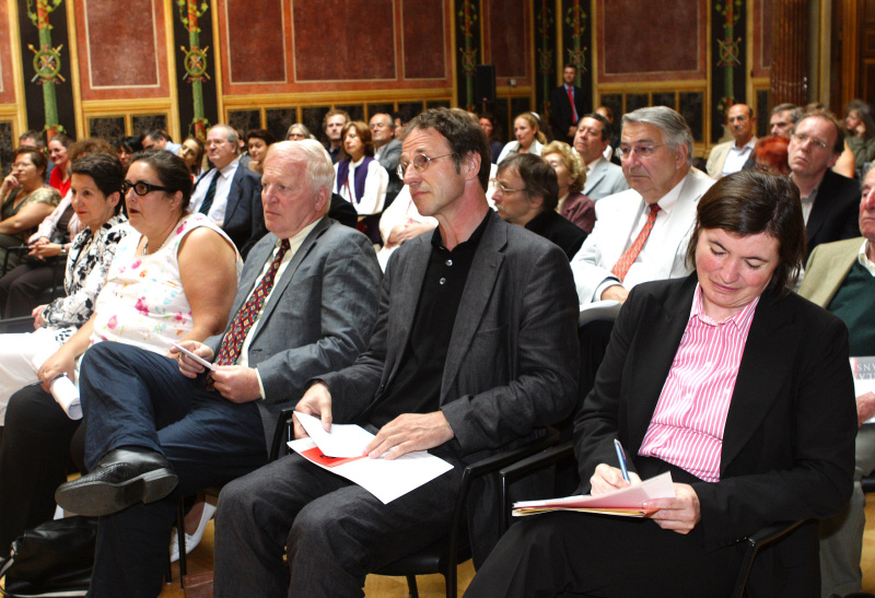 v.li. Barbara Prammer, Eva Blimlinger (Universität für angewandte Kunst), Helmut Kramer (Institut für Politikwissenschaften, Universität Wien), Wendelin Schmidt-Dengler), Heidemarie Uhl (Akademie der Wissenschaften),.