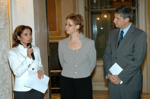 v.li. Anas Schakfeh (Präsident der Islamischen Glaubensgemeinschaft), Christine Marek, Michael Spindelegger.