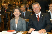 v.li. Barbara Prammer, Gemeindebundpräsident Helmut Mödlhammer.