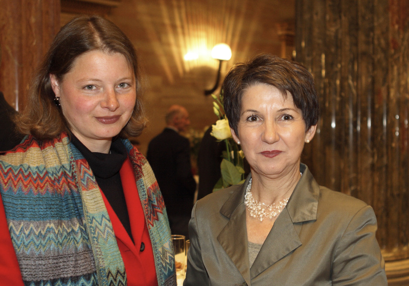 v.li. Historikerin und Autorin Tina Walzer, Barbara Prammer.