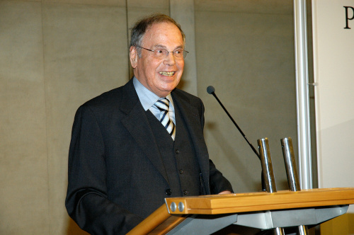 Univ. Prof. Theo Öhlinger