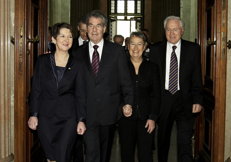 v.li. Barbara Prammer, Heinz Fischer, Margit Fischer, Helmut Kritzinger.