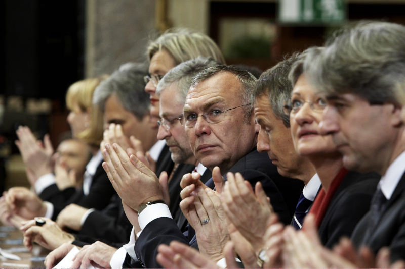v.li. Wilhelm Molterer, Alfred Gusenbauer, Martin Bartenstein, Claudia Schmied, Erwin Buchinger.