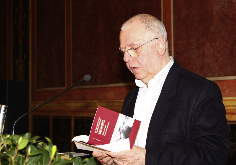 Univ.-Prof. Walter Schicho