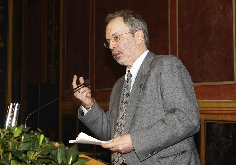 Univ.-Doz. Henning Melber