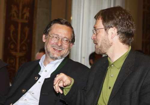 v.li. Michael Narodoslawsky (TU Graz), Wolfgang Pirklhuber (Landwirtschaftssprecher der Grünen).