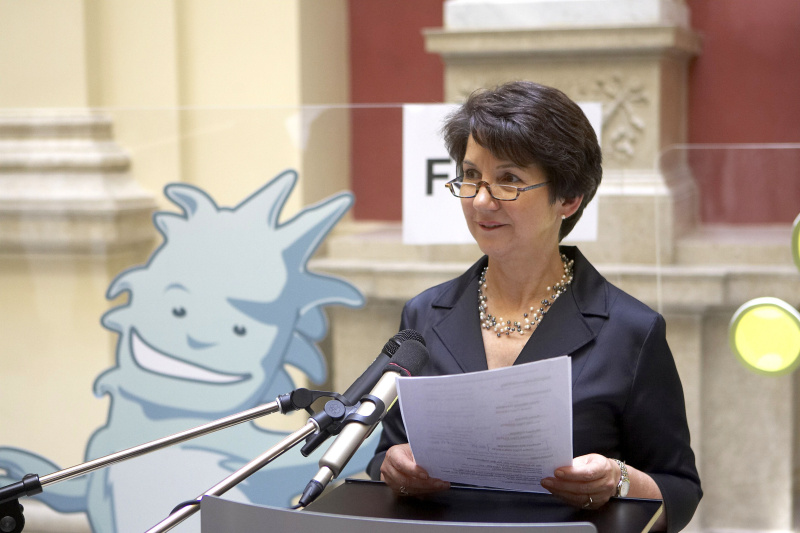 Nationalratspräsidentin Barbara Prammer am Rednerpult