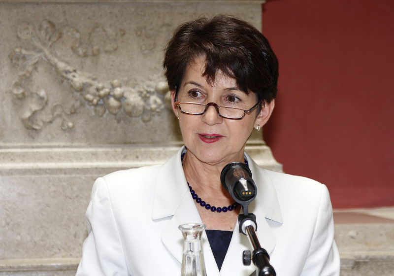 Barbara Prammer am Rednerpult.