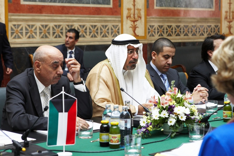 Sheik Dr. Mohammed Al Sabah Al-Salem Al-Sabah aus Kuwait mit seiner Begleitung.