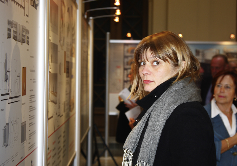 v. li.: Veranstaltungsteilnehmerin, Marianne Messerschmidt.