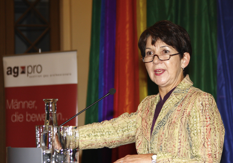 Barbara Prammer am Rednerpult.