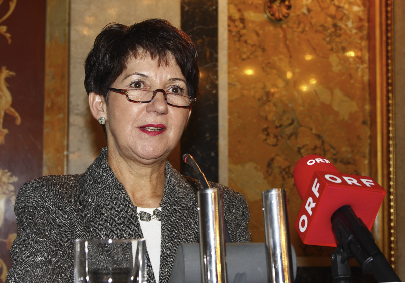 Nationalratspräsidentin Mag. Barbara Prammer am Rednerpult.
