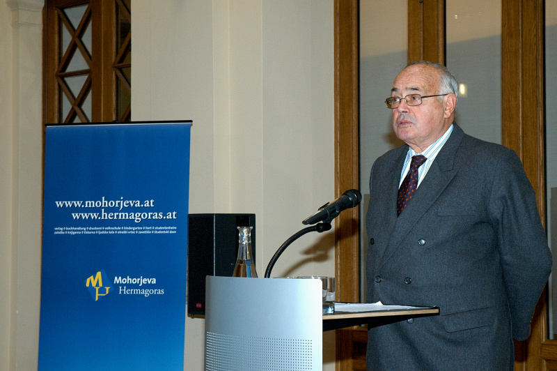 2. Nationalratspräsident a.D. und Politikwissenschaftler Dr. Heinrich Neisser am Rednerpult.