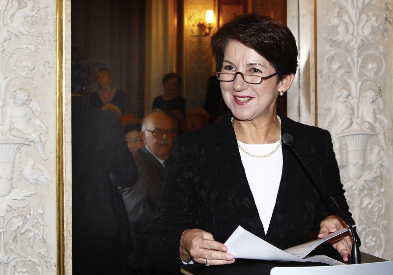 Barbara Prammer am Rednerpult.