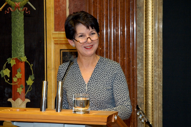 Barbara Prammer am Rednerpult.