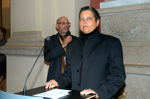 Die Generalsekretärin Rosanna Flamer-Caldera am Rednerpult.
